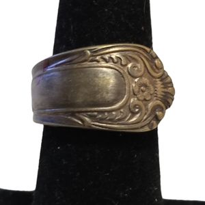 Vintage Flatware Hand Forged Spoon Ring Size 6 L12